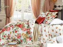 Семейный комплект постельного белья В-02