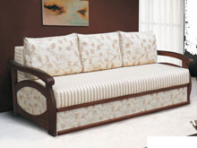 Диван Неаполь с деревянными подлокотниками