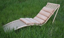 Шезлонг из ротанга "Волна"